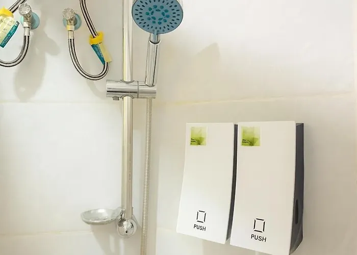 Guest house T1 Manila-near Naia Airport And Pitx 3*