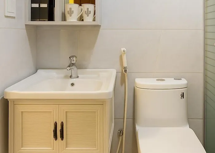 T1 Manila-near Naia Airport And Pitx Guest house 3*