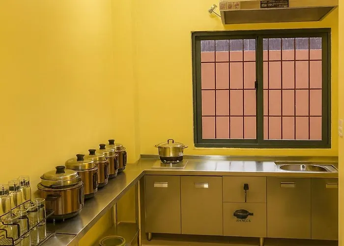 Guest house T1 Manila-near Naia Airport And Pitx 3*