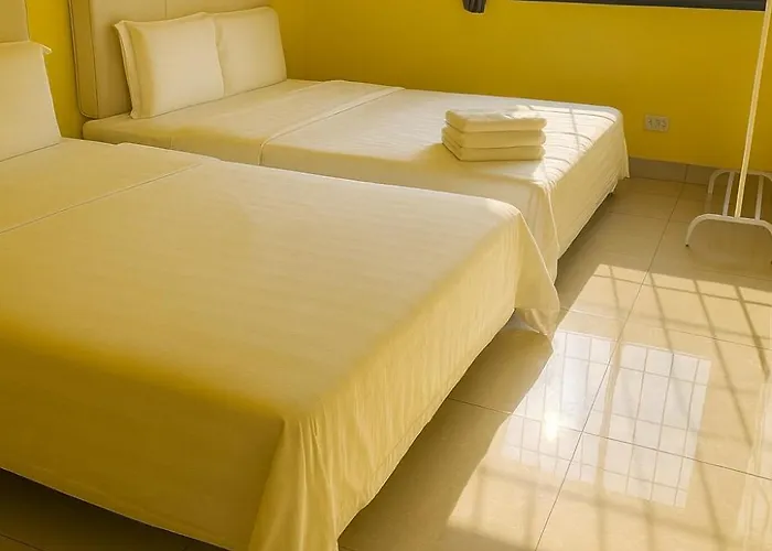 T1 Manila-near Naia Airport And Pitx Guest house Manila